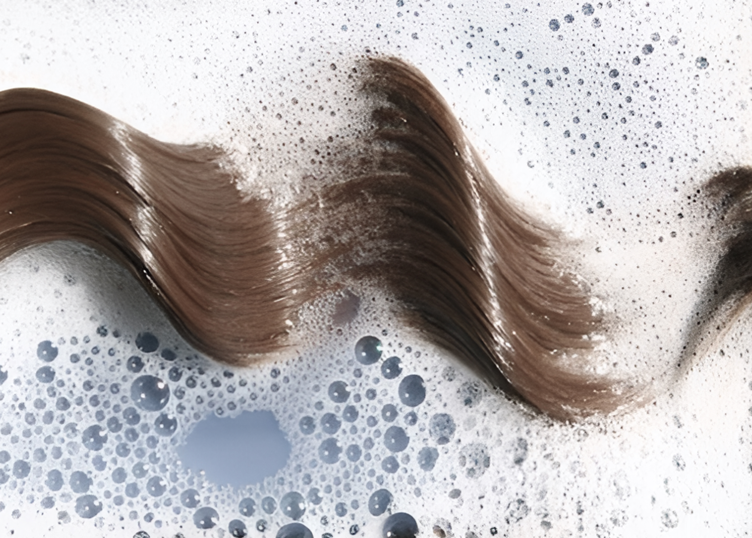 Дефициты, стресс, сезонность и что ещё приводит к выпадению волос и как это остановить?